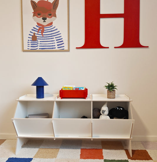 Opbevaringskassen Aksel White line