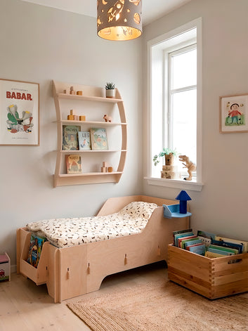 Væghylde til legetøj